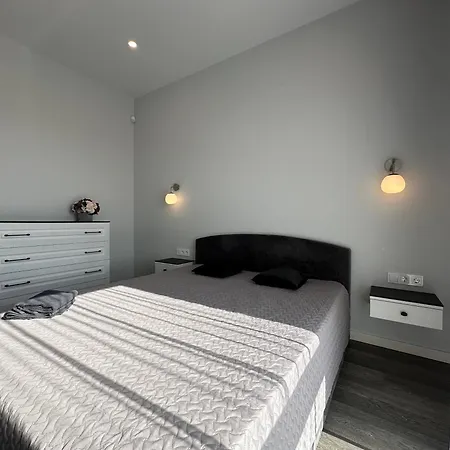 アパート Aido Takas 64e パランガ