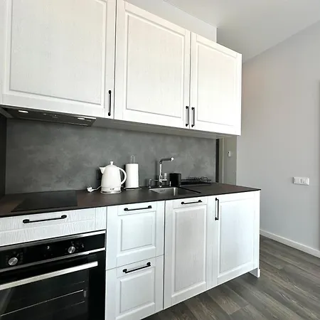 アパート Aido Takas 64e