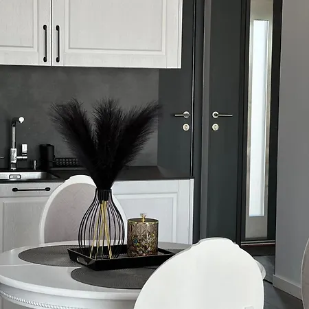 Aido Takas 64e アパート