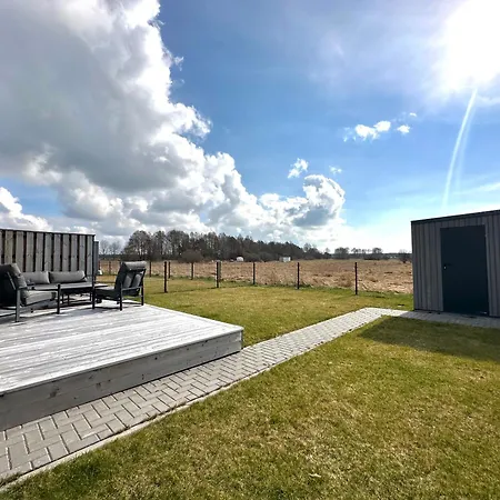 アパート Aido Takas 64e パランガ